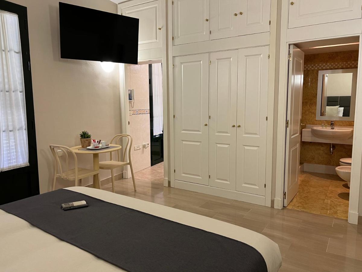 Elegant Suite Sevilla Bagian luar foto